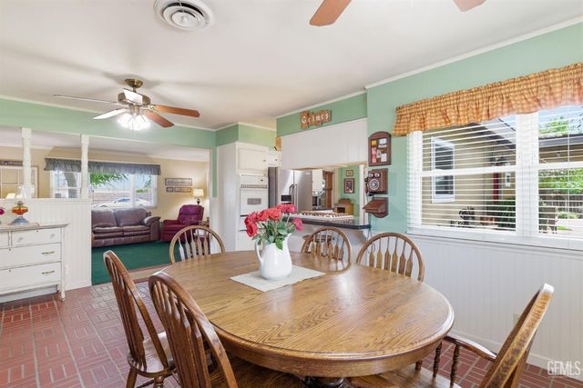 11600 Whippoorwill Lane, Bakersfield, CA 93312