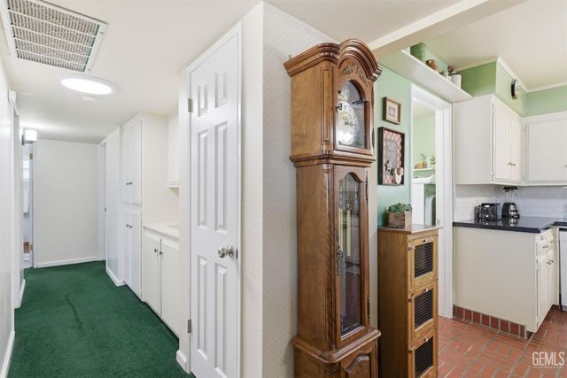 11600 Whippoorwill Lane, Bakersfield, CA 93312