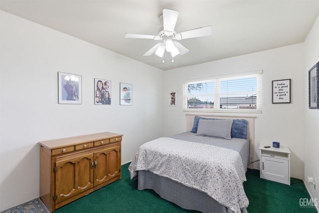 11600 Whippoorwill Lane, Bakersfield, CA 93312