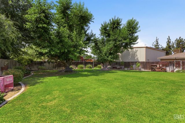 11600 Whippoorwill Lane, Bakersfield, CA 93312