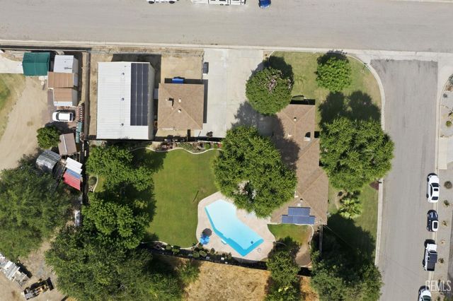 11600 Whippoorwill Lane, Bakersfield, CA 93312