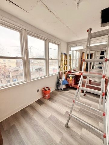 4307 W Kamerling Street 2, Chicago, IL 60651