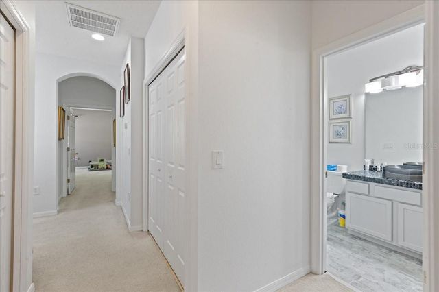 4445 AMBERLY OAKS COURT, Tampa, FL 33614