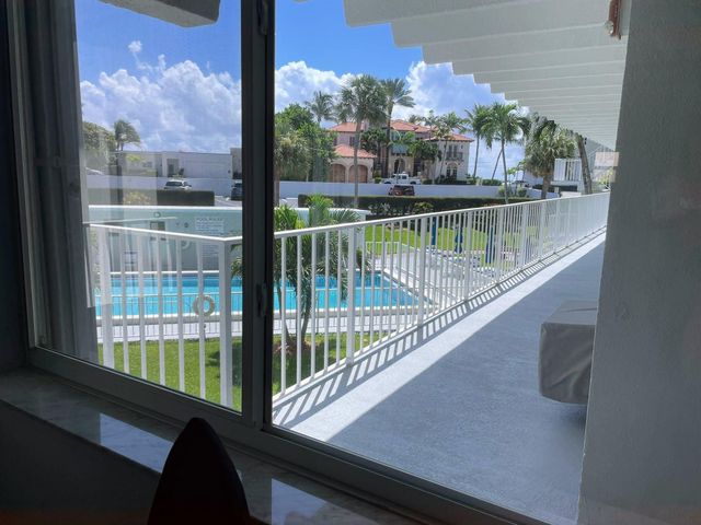 3500 S OCEAN Boulevard 211, South Palm Beach, FL 33480