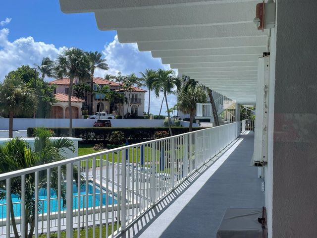 3500 S OCEAN Boulevard 211, South Palm Beach, FL 33480