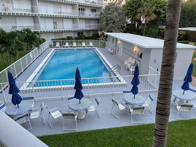 3500 S OCEAN Boulevard 211, South Palm Beach, FL 33480