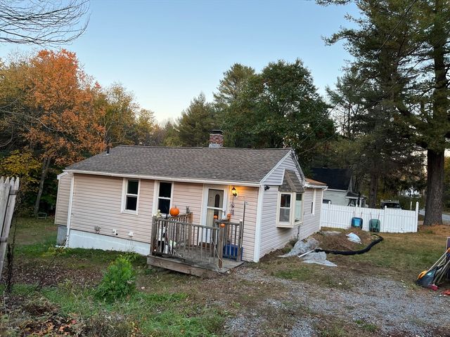 643 West Street, Gardner, MA 01440