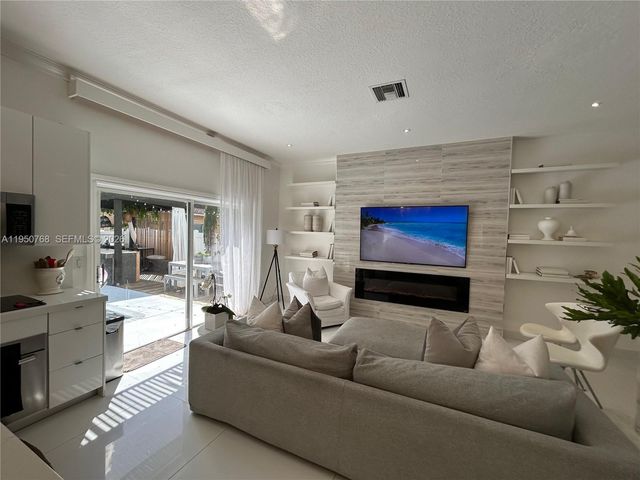 14146 SW 31st St 14146, Miramar, FL 33027