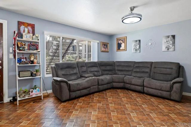 695 Sea Vale Street 5E, Chula Vista, CA 91910