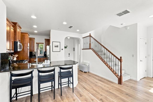 8843 Adur Rd, Elk Grove, CA 95624
