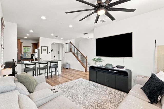 8843 Adur Rd, Elk Grove, CA 95624