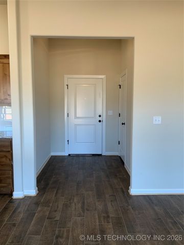 412 NW 7th Street, Wagoner, OK 74467