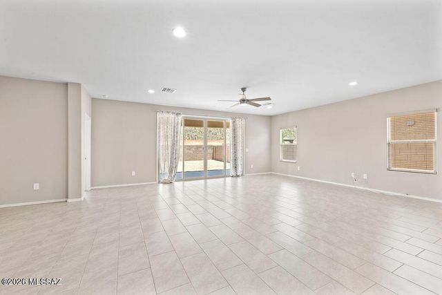 10188 N Desert Tea Drive, Marana, AZ 85653
