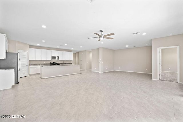 10188 N Desert Tea Drive, Marana, AZ 85653