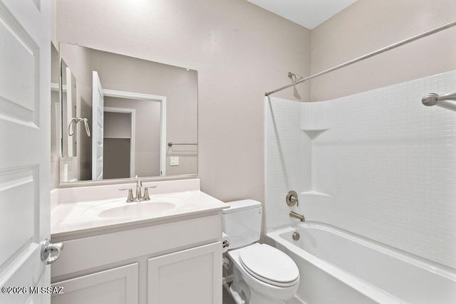 10188 N Desert Tea Drive, Marana, AZ 85653