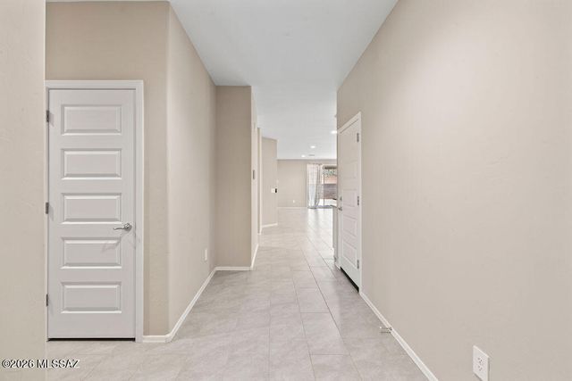 10188 N Desert Tea Drive, Marana, AZ 85653