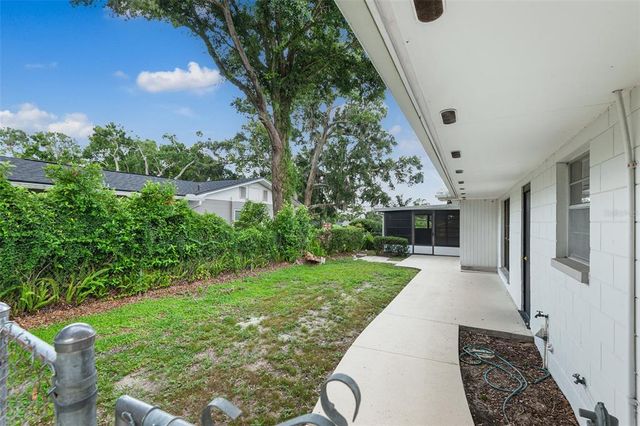1900 MANOR CIRCLE SE, Winter Haven, FL 33880