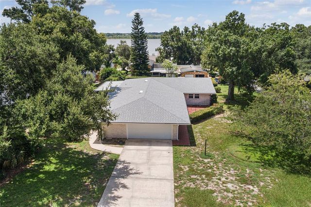 1900 MANOR CIRCLE SE, Winter Haven, FL 33880
