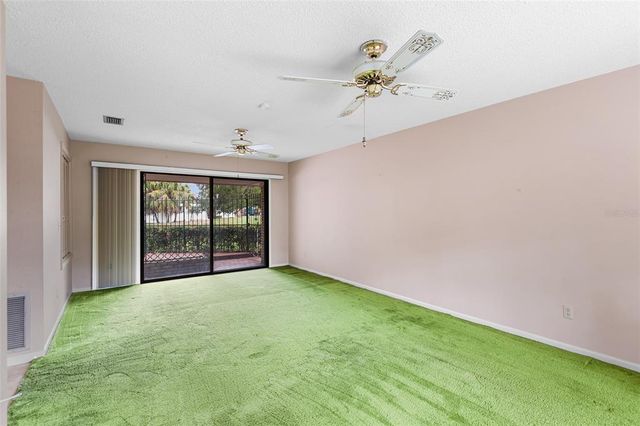 1900 MANOR CIRCLE SE, Winter Haven, FL 33880