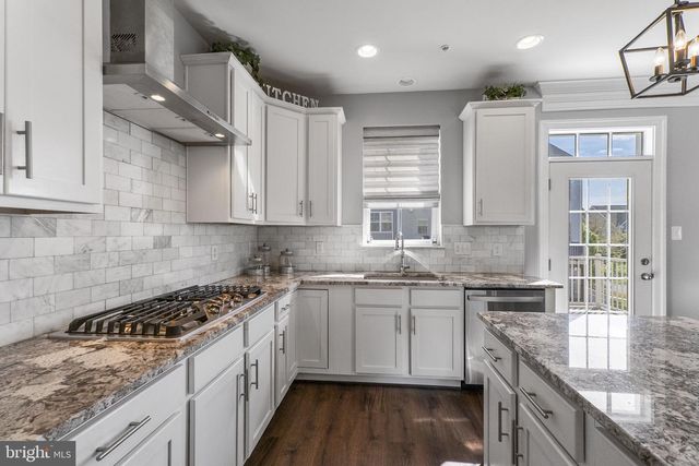 12140 GREY SQUIRREL ST, Clarksburg, MD 20871