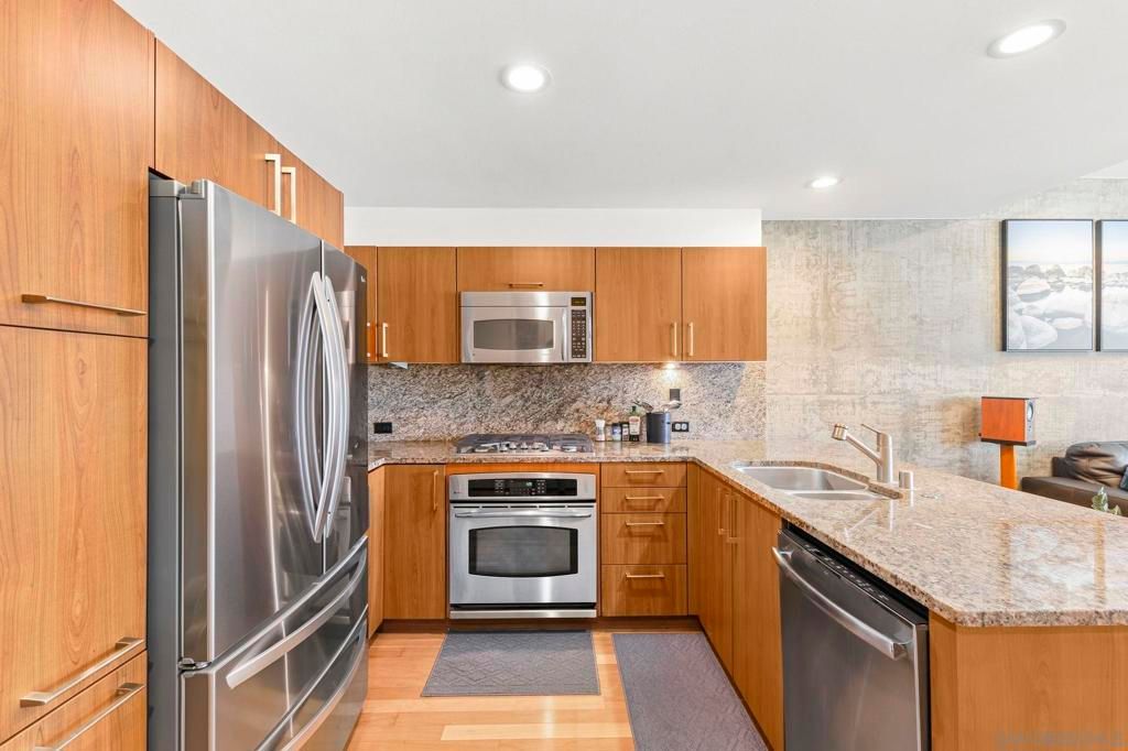 800 The Mark Lane 1202, San Diego, CA 92101 — photo 2