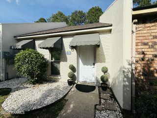 205 Long Plantation Boulevard Apt J, Lafayette, LA 70508