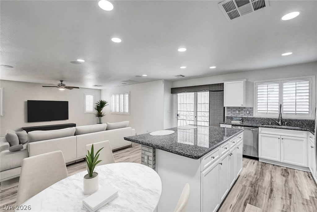 6980 Walden Park Street, Las Vegas, NV 89166 — photo 4