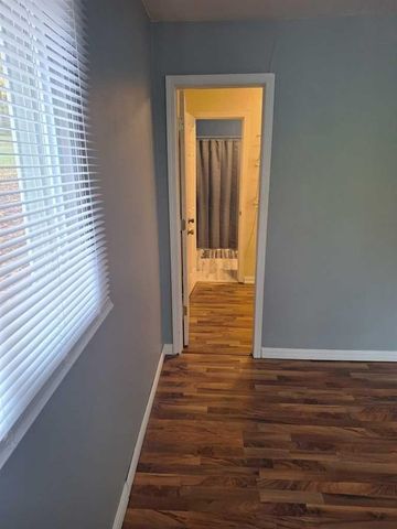 9550 Golf Port Drive #202, Stanwood, MI 49346