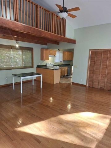 9550 Golf Port Drive #202, Stanwood, MI 49346