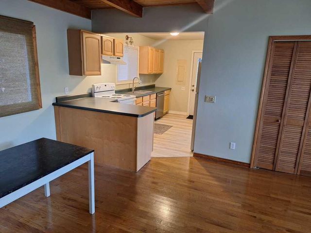 9550 Golf Port Drive #202, Stanwood, MI 49346