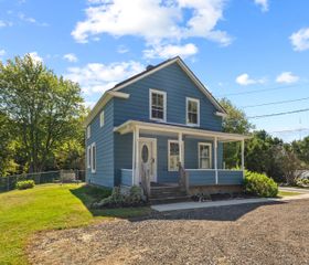 270 Gay Hill Road, Montville, CT 06382