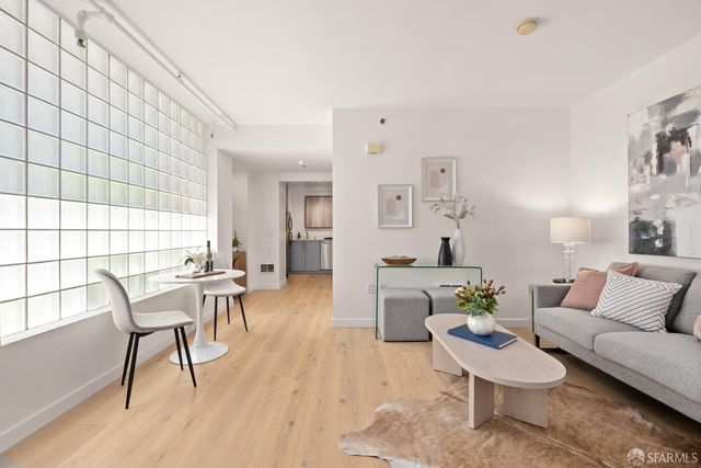 555 4th Street 104, San Francisco, CA 94107