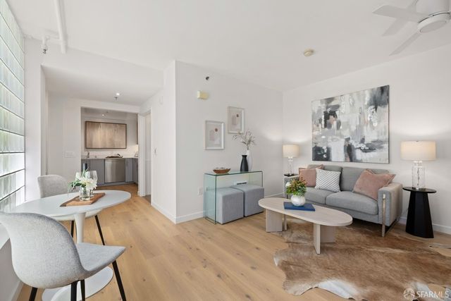 555 4th Street 104, San Francisco, CA 94107