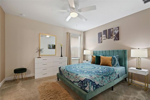 8834 CABOT CLIFFS DRIVE, Davenport, FL 33896