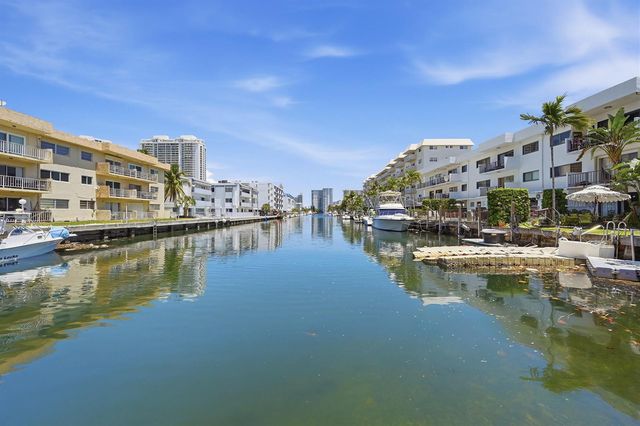 17051 NE 35th Avenue 307, North Miami Beach, FL 33160