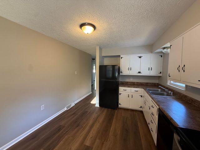 122 Rogers Street, Berea, KY 40403