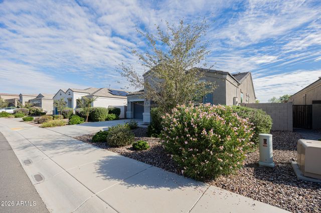 2315 N CAMDEN Drive, Florence, AZ 85132