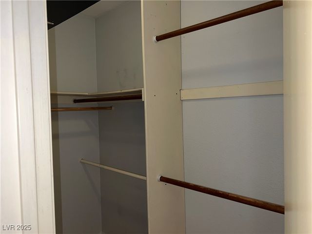 2679 Jacyra Avenue, Las Vegas, NV 89121