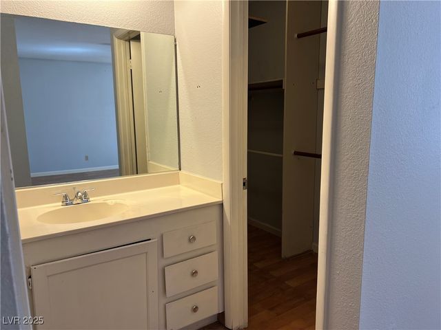 2679 Jacyra Avenue, Las Vegas, NV 89121