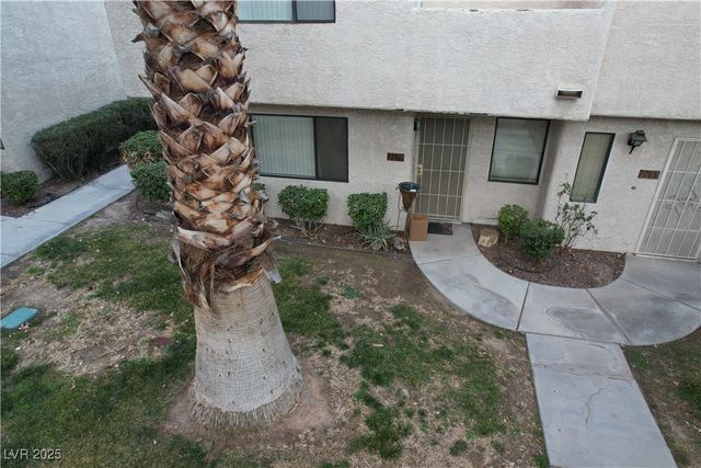 2679 Jacyra Avenue, Las Vegas, NV 89121