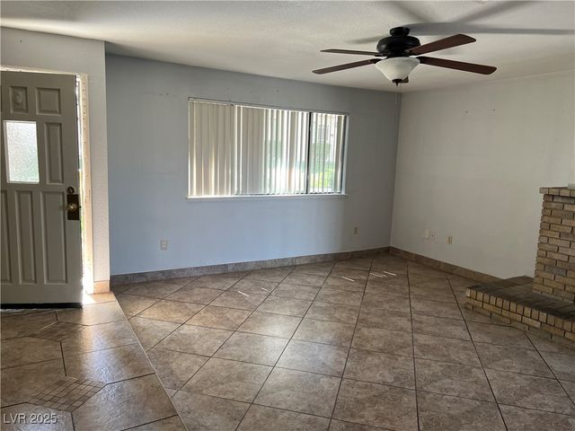 2679 Jacyra Avenue, Las Vegas, NV 89121