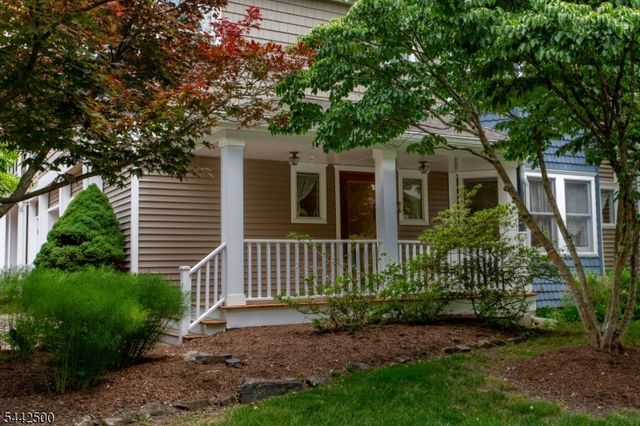 13 Rock Creek Woods, Lambertville City, NJ 08530