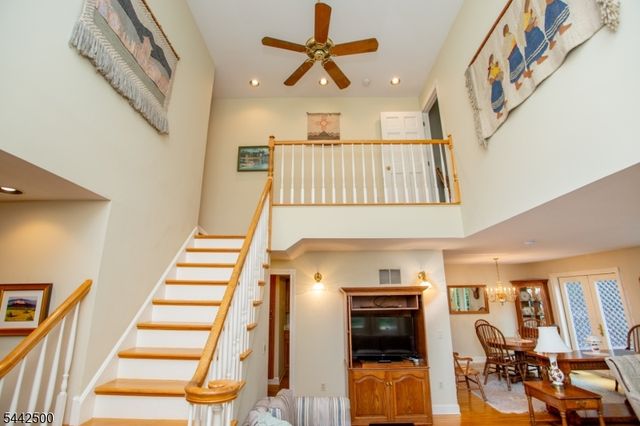 13 Rock Creek Woods, Lambertville City, NJ 08530