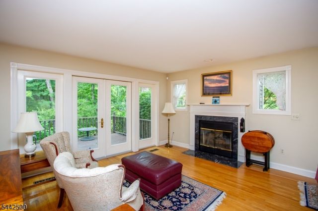 13 Rock Creek Woods, Lambertville City, NJ 08530