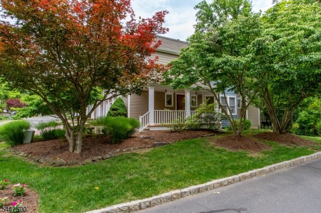 13 Rock Creek Woods, Lambertville City, NJ 08530
