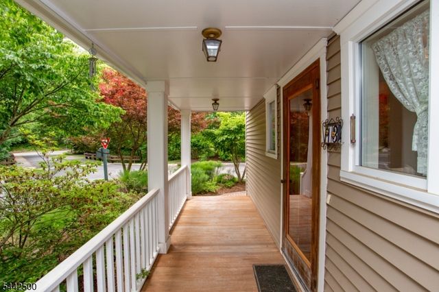 13 Rock Creek Woods, Lambertville City, NJ 08530