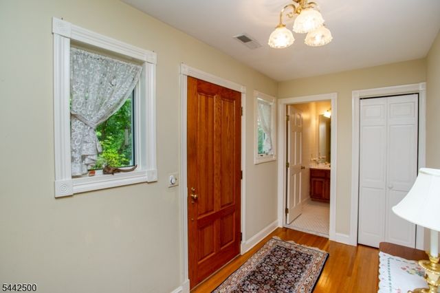 13 Rock Creek Woods, Lambertville City, NJ 08530