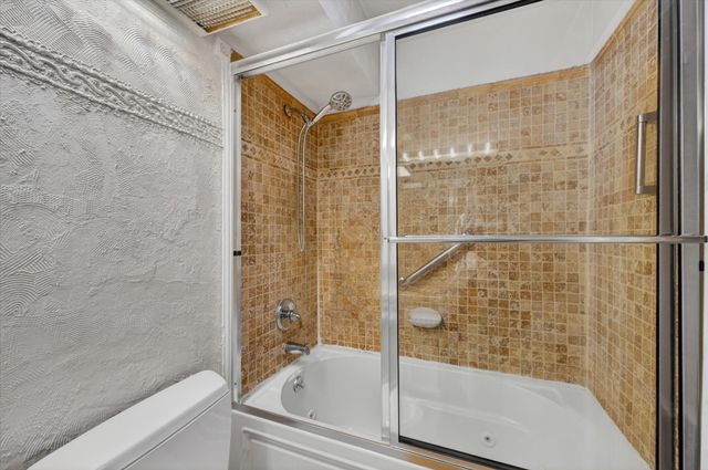 7929 Royal Lane 220, Dallas, TX 75230