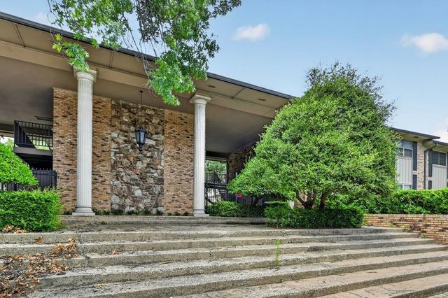 7929 Royal Lane 220, Dallas, TX 75230