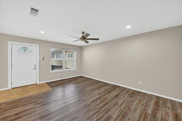7929 Royal Lane 220, Dallas, TX 75230